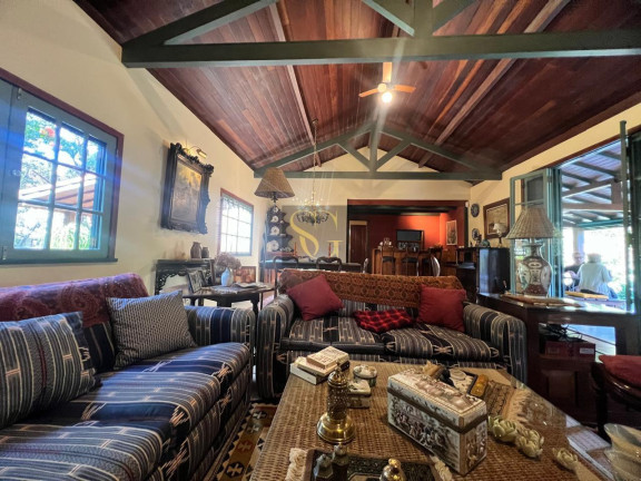 Imagem Casa de Condomínio com 4 Quartos à Venda, 1.861 m² em Várzea - Teresópolis Imagem Casa de Condomínio com 4 Quartos à Venda, 1.861 m² em Várzea - Teresópolis