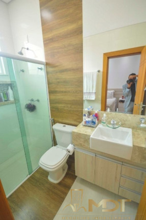 Imagem Casa com 4 Quartos à Venda, 375 m² em Condomínio Residencial Gran Park I - Vespasiano
