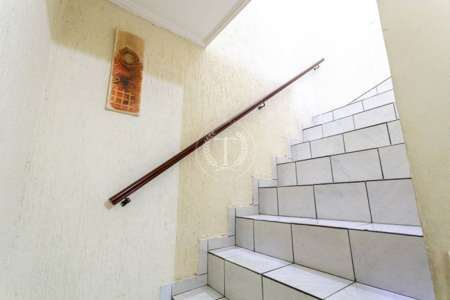 Imagem Casa com 3 Quartos à Venda, 237 m² em Jardim D'abril - Osasco