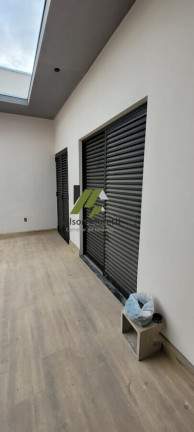 Imagem Casa com 3 Quartos à Venda, 147 m²