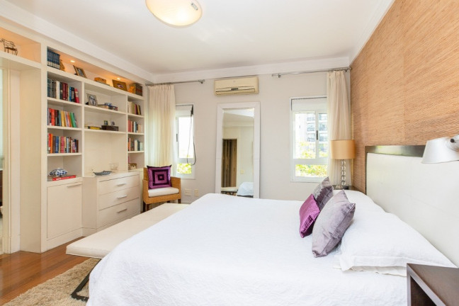 Imagem Apartamento com 3 Quartos à Venda, 243 m² em Vila Uberabinha - São Paulo Imagem Apartamento com 3 Quartos à Venda, 243 m² em Vila Uberabinha - São Paulo