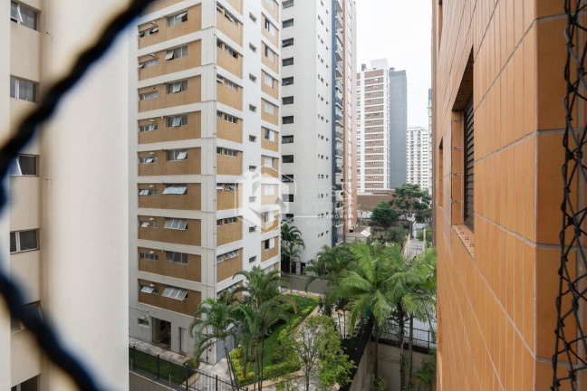 Imagem Apartamento com 4 Quartos à Venda, 141 m² em Moema - São Paulo