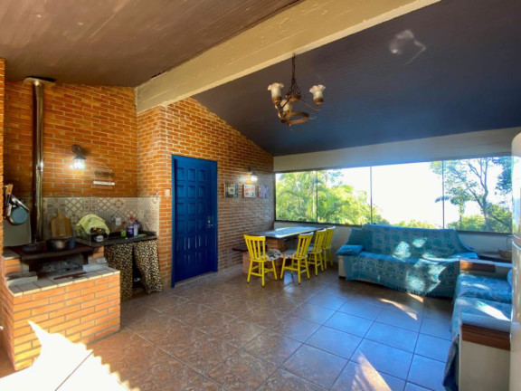 Imagem Imóvel com 1 Quarto à Venda, 250 m² em Ponta Grossa - Porto Alegre