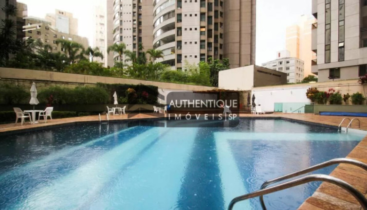 Imagem Apartamento com 2 Quartos à Venda, 120 m² em Moema - São Paulo