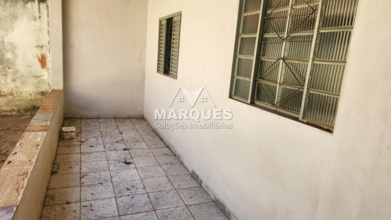 Imagem Imóvel com 2 Quartos à Venda, 125 m² em Jardim Amanda I - Hortolândia