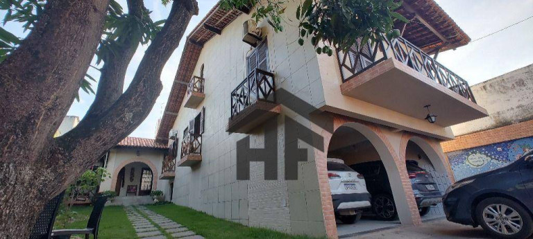 Casa com 4 Quartos à Venda, 246 m² em Boa Viagem - Recife