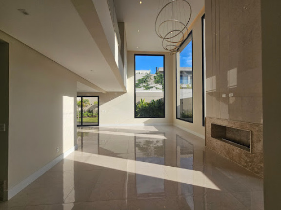 Imagem Casa com 4 Quartos à Venda, 303 m² em Colinas Da Anhangüera - Santana De Parnaíba Imagem Casa com 4 Quartos à Venda, 303 m² em Colinas Da Anhangüera - Santana De Parnaíba