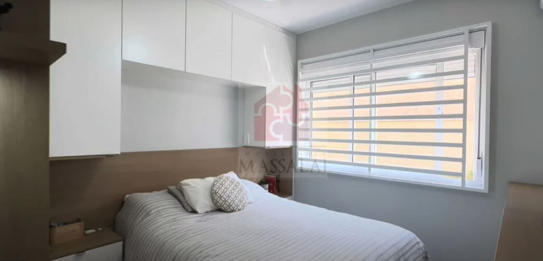Imagem Apartamento com 2 Quartos à Venda, em Menino Deus - Porto Alegre Imagem Apartamento com 2 Quartos à Venda, em Menino Deus - Porto Alegre