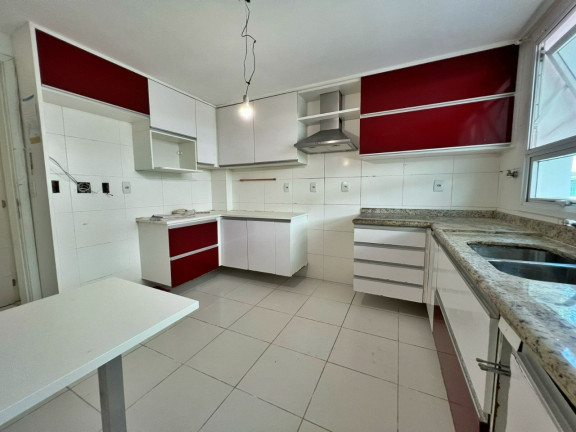 Imagem Casa de Condomínio com 4 Quartos à Venda, 160 m² em São Francisco - Niterói Imagem Casa de Condomínio com 4 Quartos à Venda, 160 m² em São Francisco - Niterói