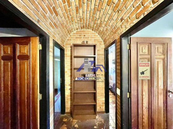 Imagem Casa com 3 Quartos à Venda, 450 m² em Vila Diva - Carapicuíba