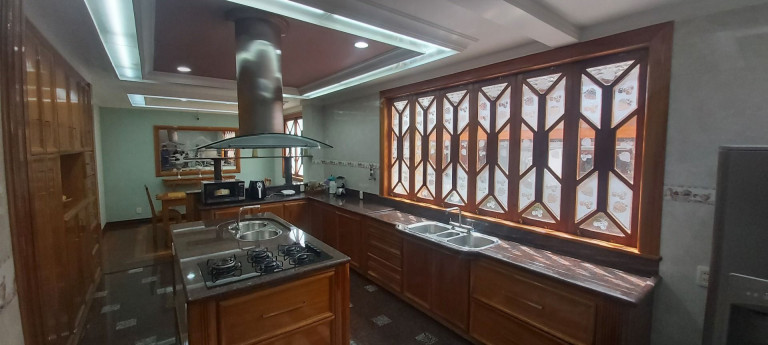 Imagem Casa com 6 Quartos à Venda, 575 m² em Quebra Frascos - Teresópolis Imagem Casa com 6 Quartos à Venda, 575 m² em Quebra Frascos - Teresópolis