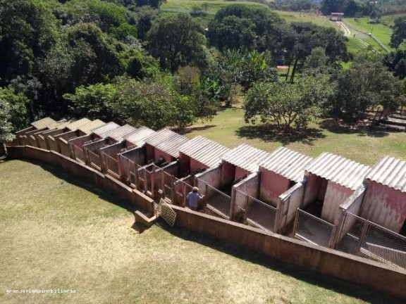 Imagem Chácara à Venda, em Porta Do Sol - São Roque Imagem Chácara à Venda, em Porta Do Sol - São Roque