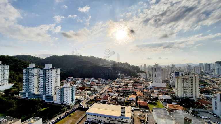 Imagem Apartamento com 3 Quartos à Venda, 113 m² em Fazenda - Itajaí Imagem Apartamento com 3 Quartos à Venda, 113 m² em Fazenda - Itajaí