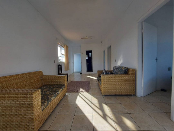 Imagem Casa com 4 Quartos à Venda, 212 m² em Centro - Balneário Barra Do Sul