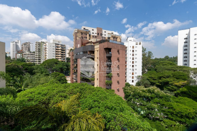 Imagem Apartamento com 4 Quartos à Venda, 156 m² em Real Parque - São Paulo