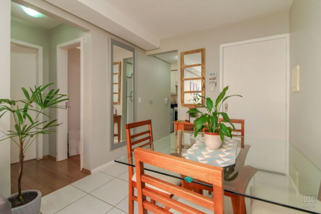 Imagem Imóvel com 2 Quartos à Venda, 51 m² em Hípica - Porto Alegre Imagem Imóvel com 2 Quartos à Venda, 51 m² em Hípica - Porto Alegre