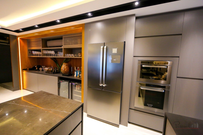Foto do imóvel Apartamento com 3 Quartos à Venda, 210 m² em Agronômica - Florianópolis
