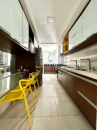 Imagem Apartamento com 3 Quartos à Venda, 91 m² em Parque Flamboyant - Campos Dos Goytacazes Imagem Apartamento com 3 Quartos à Venda, 91 m² em Parque Flamboyant - Campos Dos Goytacazes