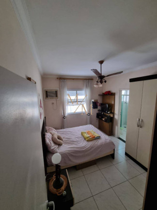 Imagem Casa com 3 Quartos à Venda, 131 m² em Marapé - Santos