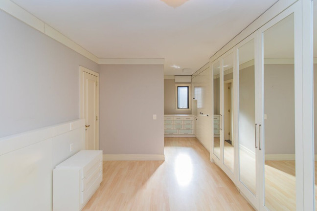 Imagem Apartamento com 3 Quartos à Venda, 148 m² em Moinhos De Vento - Porto Alegre Imagem Apartamento com 3 Quartos à Venda, 148 m² em Moinhos De Vento - Porto Alegre