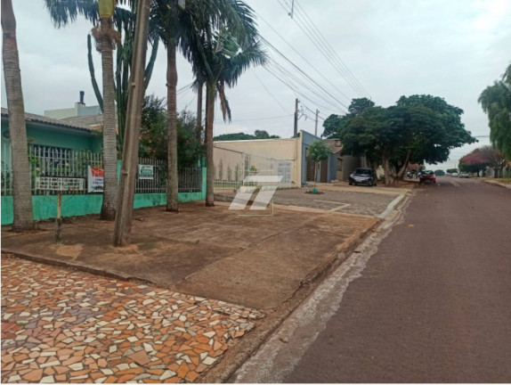 Imagem Casa à Venda, em Neva - Cascavel Imagem Casa à Venda, em Neva - Cascavel