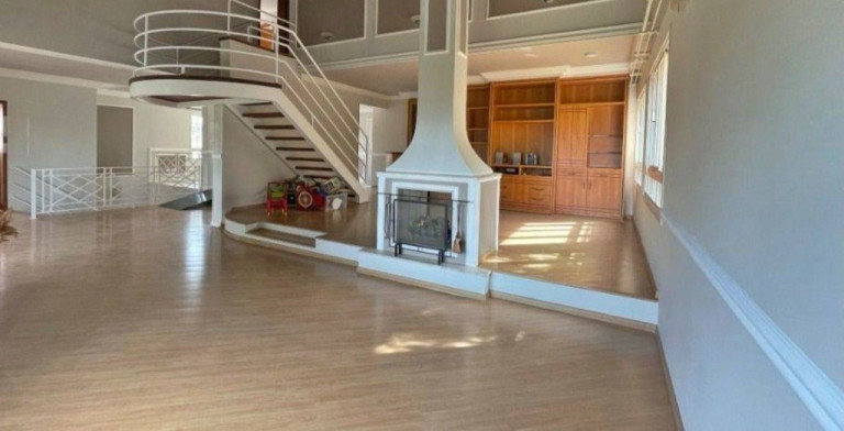 Imagem Casa com 8 Quartos à Venda, 600 m² em Vila Santista - Atibaia Imagem Casa com 8 Quartos à Venda, 600 m² em Vila Santista - Atibaia