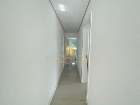 Imagem Apartamento com 3 Quartos à Venda, 115 m² em Centro - Balneário Camboriú Imagem Apartamento com 3 Quartos à Venda, 115 m² em Centro - Balneário Camboriú