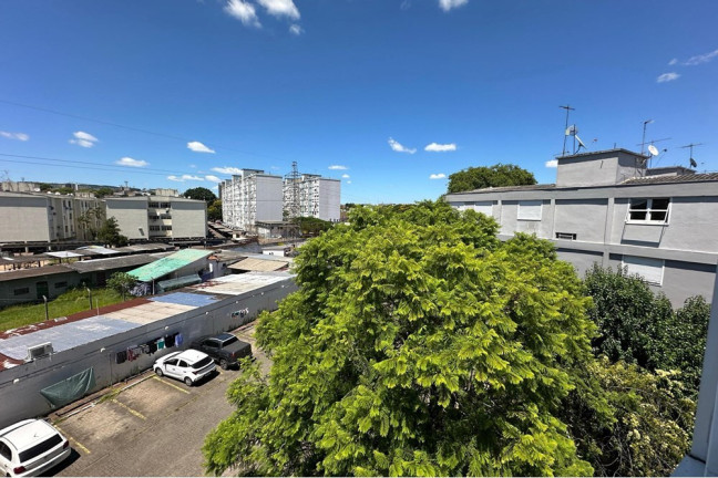 Imagem Imóvel com 3 Quartos à Venda, 60 m² em Sarandi - Porto Alegre