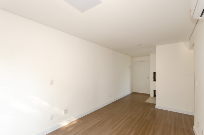 Imagem Imóvel com 1 Quarto à Venda, 43 m² em Jardim Botânico - Porto Alegre