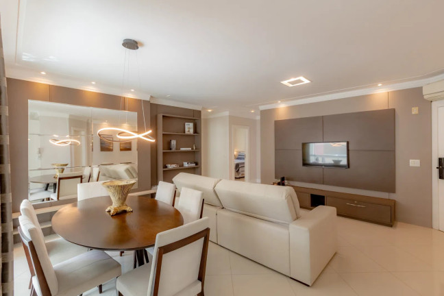 Imagem Apartamento com 3 Quartos à Venda, 131 m² em Centro - Balneário Camboriú