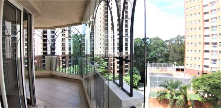 Imagem Apartamento com 4 Quartos à Venda, 261 m² em Panamby - São Paulo Imagem Apartamento com 4 Quartos à Venda, 261 m² em Panamby - São Paulo