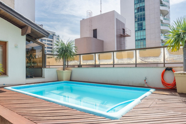 Imagem Cobertura com 4 Quartos à Venda, 330 m² em Bela Vista - Porto Alegre