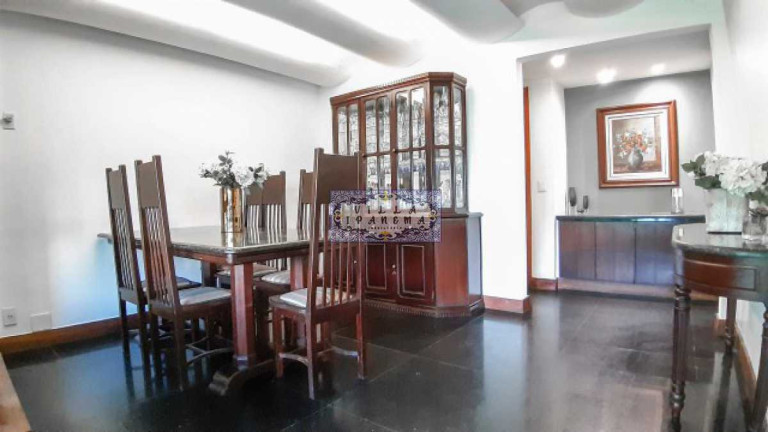 Imagem Apartamento com 4 Quartos à Venda, 191 m² em Lagoa - Rio De Janeiro Imagem Apartamento com 4 Quartos à Venda, 191 m² em Lagoa - Rio De Janeiro