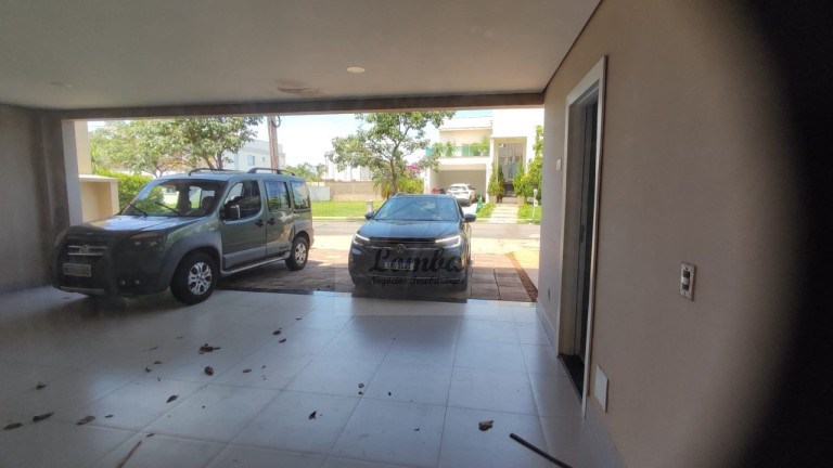 Imagem Casa com 5 Quartos para Alugar, 382 m² em Jardim Itália - Cuiabá