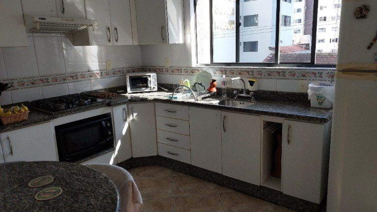 Imagem Apartamento com 3 Quartos à Venda, 90 m² em Centro - Balneário Camboriú Imagem Apartamento com 3 Quartos à Venda, 90 m² em Centro - Balneário Camboriú