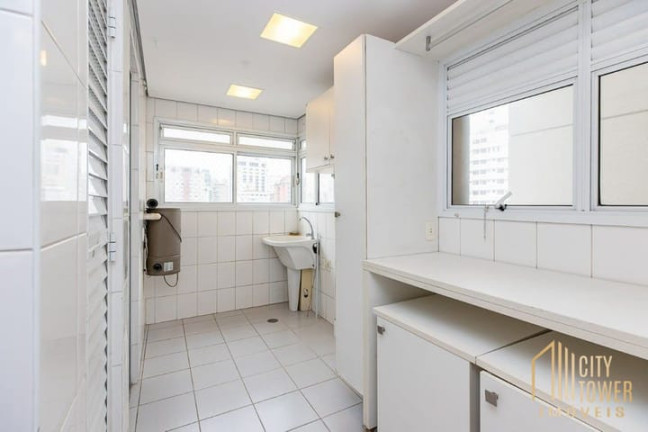 Imagem Apartamento com 3 Quartos à Venda, 190 m² em Jardim Paulista - São Paulo Imagem Apartamento com 3 Quartos à Venda, 190 m² em Jardim Paulista - São Paulo