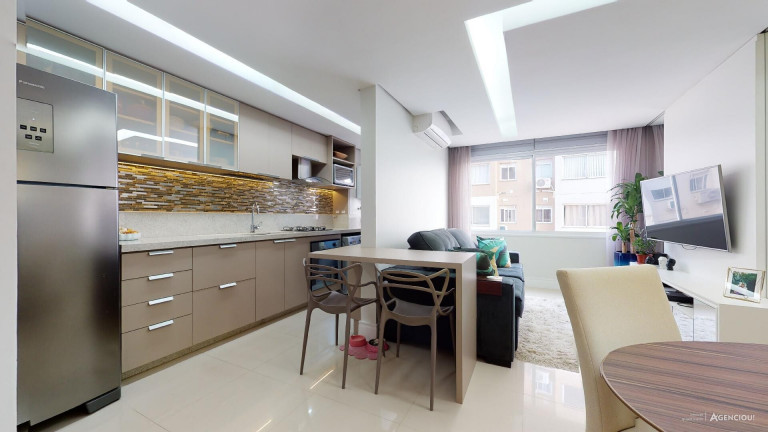 Imagem Apartamento com 3 Quartos à Venda, 116 m² em Medianeira - Porto Alegre