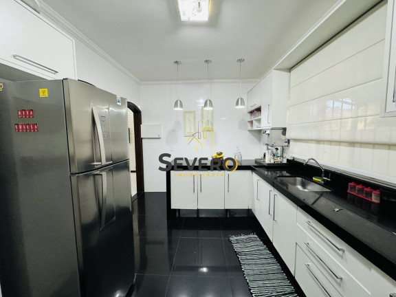Imagem Casa com 3 Quartos à Venda, 250 m² em Centro - São Gonçalo Imagem Casa com 3 Quartos à Venda, 250 m² em Centro - São Gonçalo
