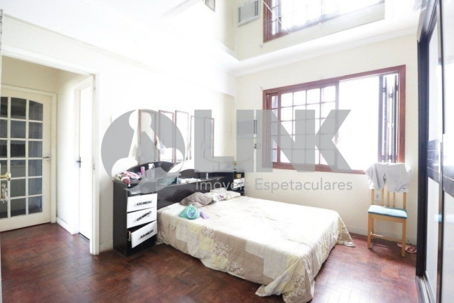 Imagem Apartamento com 4 Quartos à Venda, 126 m² em Centro Histórico - Porto Alegre