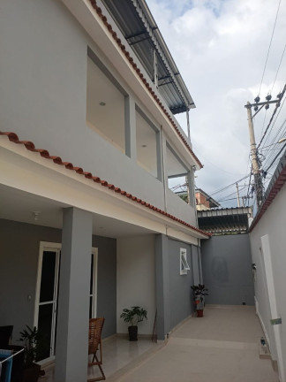 Imagem Casa com 3 Quartos à Venda, 110 m² em Austin - Nova Iguaçu