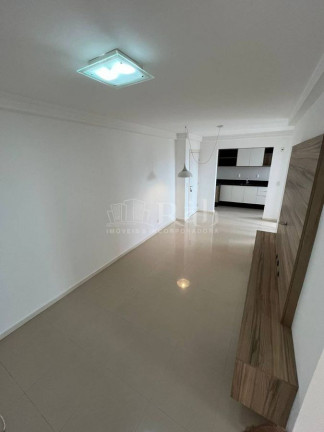 Imagem Apartamento com 2 Quartos à Venda, 84 m² em Centro - Itajaí