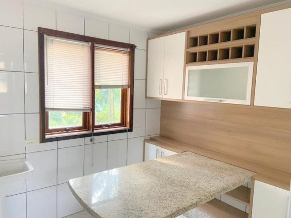 Imagem Casa com 3 Quartos à Venda, 320 m² em Chácara Pavoeiro - Cotia Imagem Casa com 3 Quartos à Venda, 320 m² em Chácara Pavoeiro - Cotia
