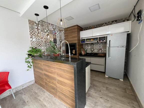 Imagem Casa com 3 Quartos à Venda, 167 m² em Jardim Imperial - Cuiabá