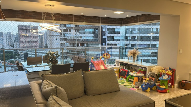 Imagem Apartamento com 3 Quartos à Venda, 133 m² em Vila Gertrudes - São Paulo