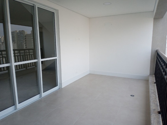 Imagem Imóvel com 3 Quartos à Venda, 247 m² em Vila Andrade - São Paulo