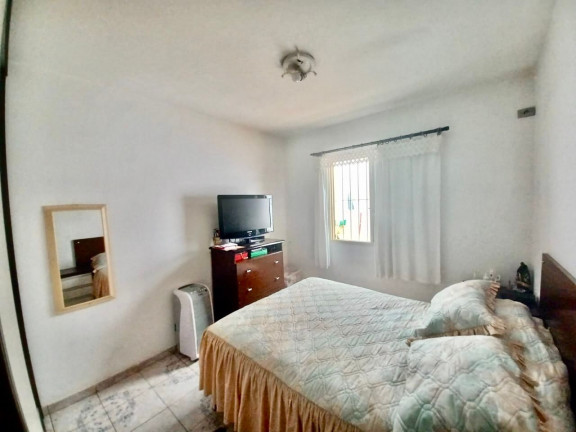 Imagem Casa com 4 Quartos à Venda, 130 m² em Parque Industrial - São José Dos Campos Imagem Casa com 4 Quartos à Venda, 130 m² em Parque Industrial - São José Dos Campos