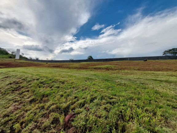 Terreno à Venda, 600 m² em Condominio Quintas Da Boa Vista - Atibaia