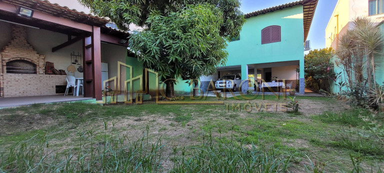 Imagem Casa com 5 Quartos à Venda, 300 m² em Centro - São Pedro Da Aldeia