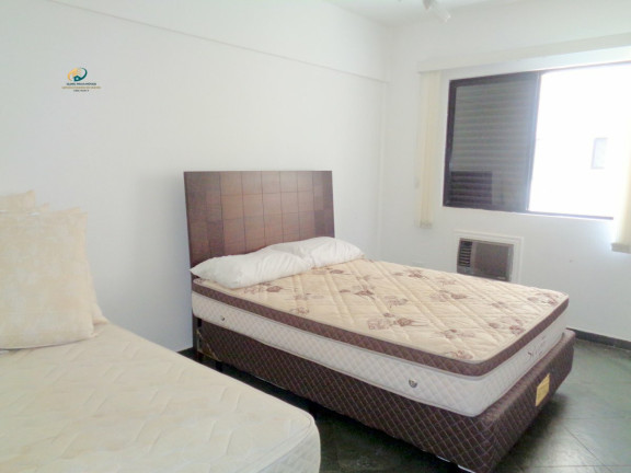 Imagem Apartamento com 3 Quartos à Venda, 130 m² em Pitangueiras - Guarujá