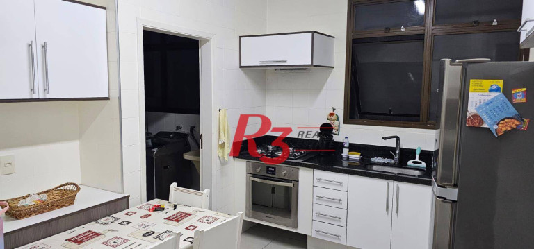Imagem Apartamento com 3 Quartos à Venda, 135 m² em Embaré - Santos